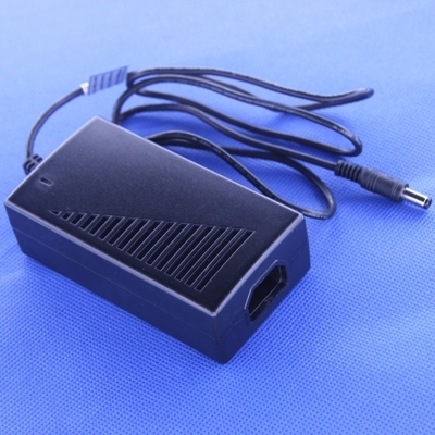 引进国外设计，12V5.0A液晶电源适配器金陵声宝评测